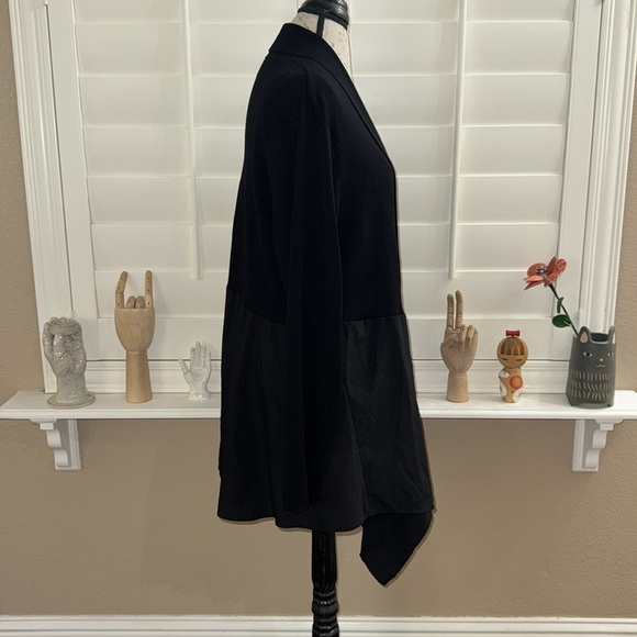Torrid Long Sleeve Mixed Media Open Cardigan Black - Picture 2 of 9